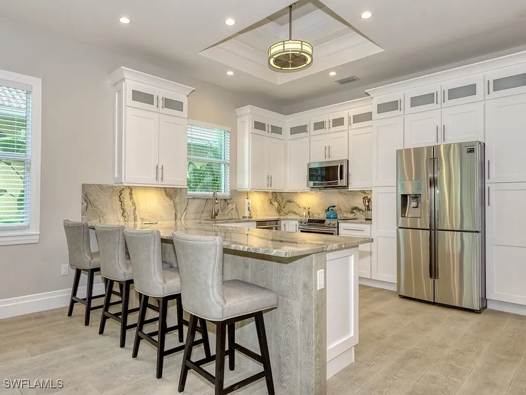 712 108th Avenue N Naples FL 34108