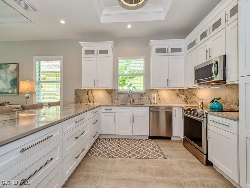 712 108th Avenue N Naples FL 34108