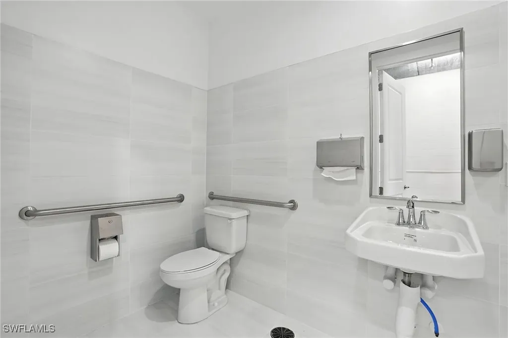 13461 Shire Lane Fort Myers FL 33912