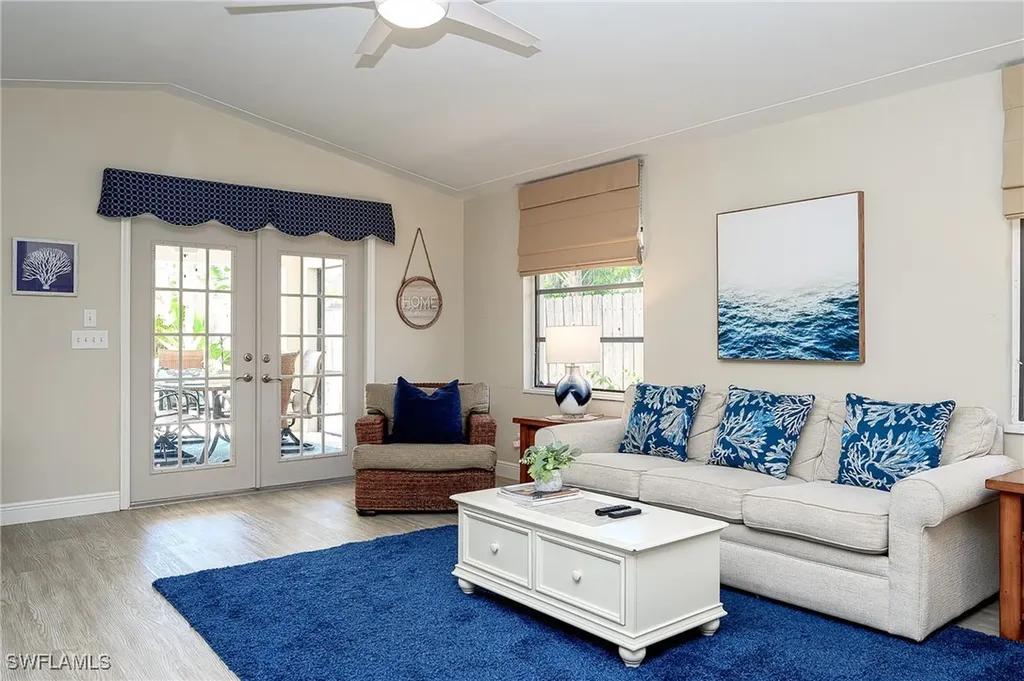 672 100th Avenue Naples FL 34108