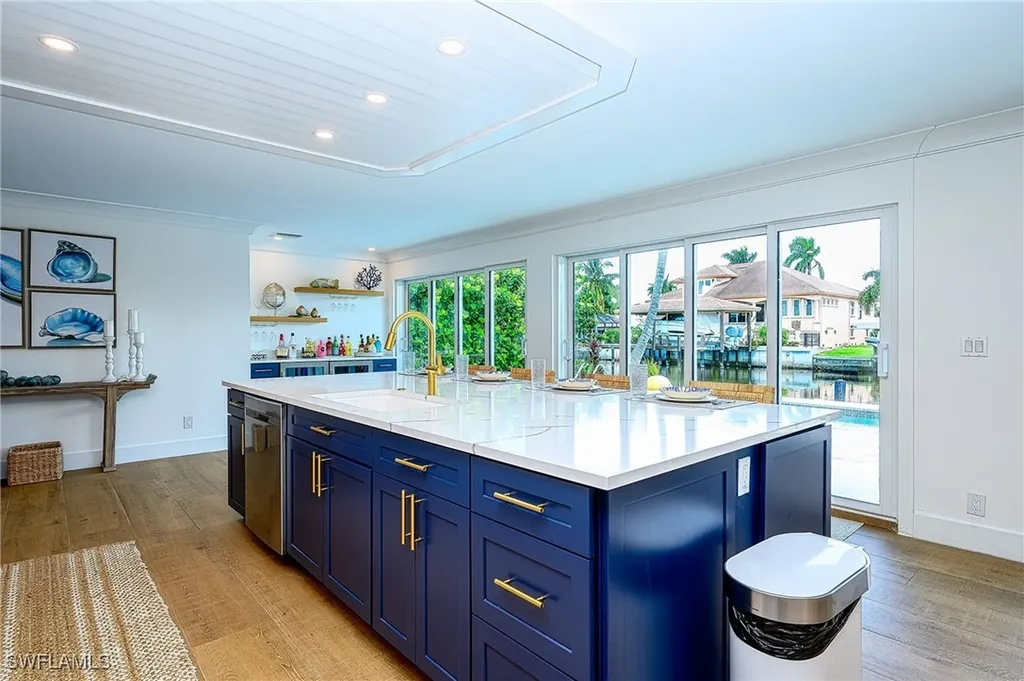 343 Conners Avenue Naples FL 34108