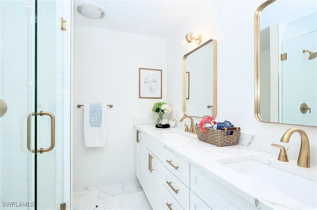 343 Conners Avenue Naples FL 34108