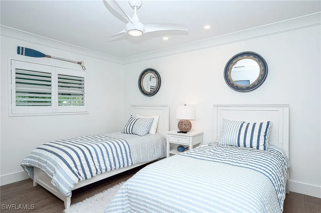 343 Conners Avenue Naples FL 34108