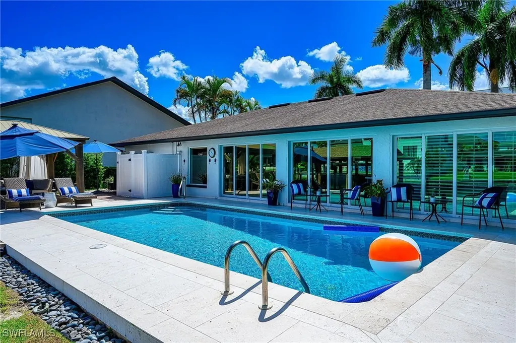 343 Conners Avenue Naples FL 34108