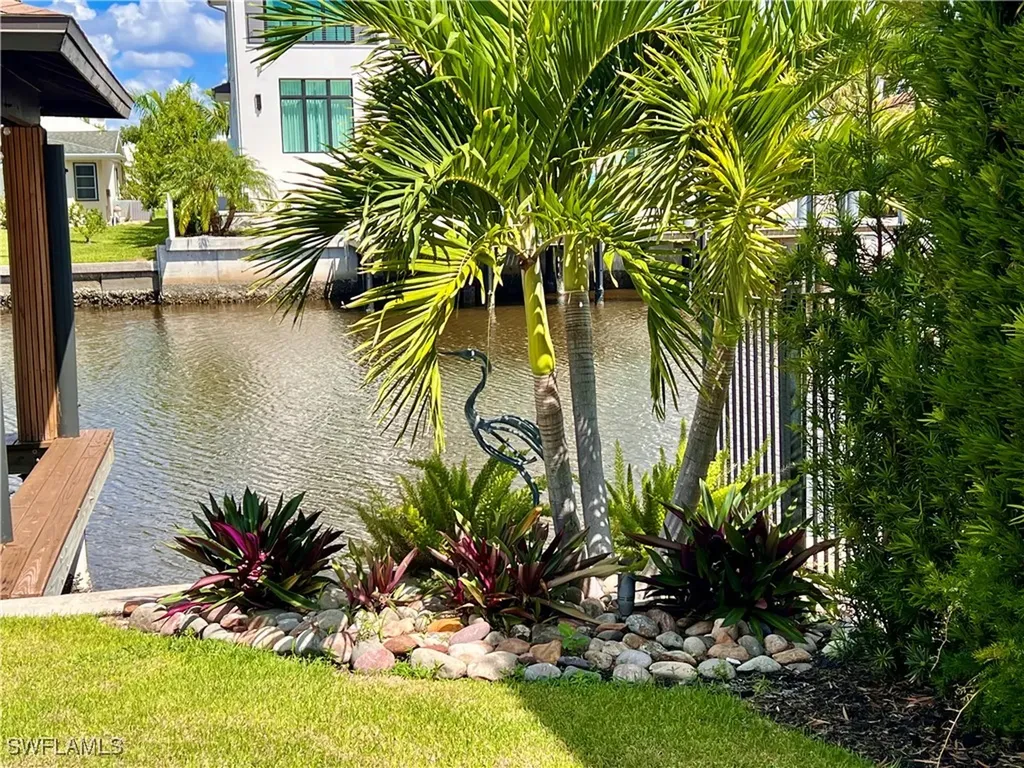 343 Conners Avenue Naples FL 34108