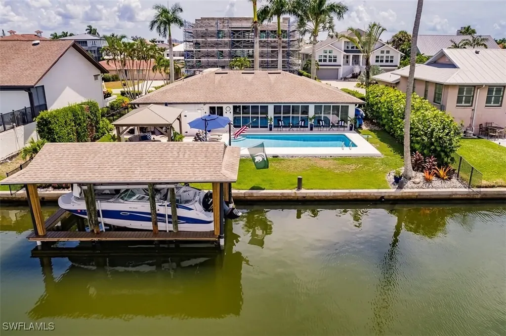 343 Conners Avenue Naples FL 34108