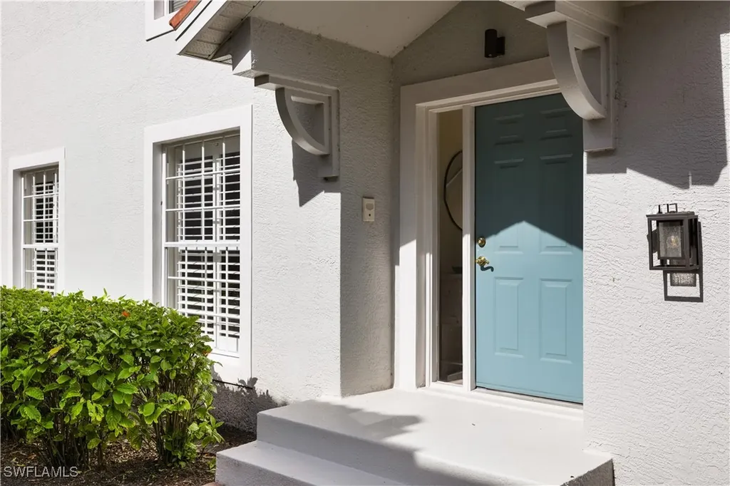 2180 Arielle Drive Naples FL 34109