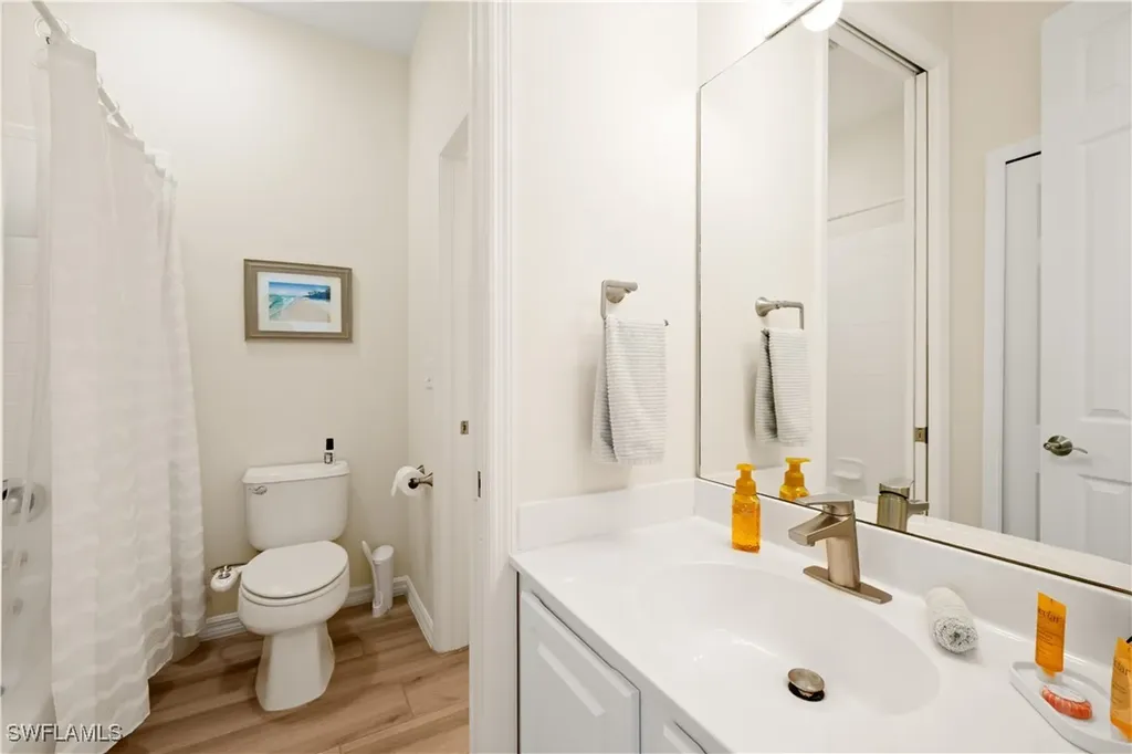 2180 Arielle Drive Naples FL 34109