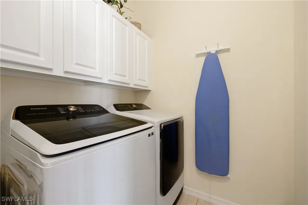 2180 Arielle Drive Naples FL 34109