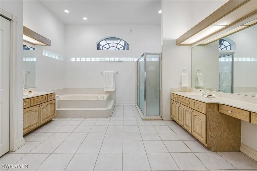 2428 SE 28th Street Cape Coral FL 33904