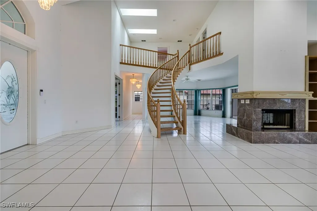 2428 SE 28th Street Cape Coral FL 33904