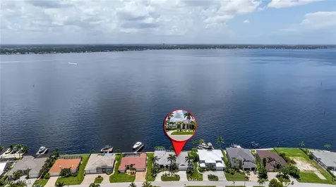 2428 SE 28th Street Cape Coral FL 33904