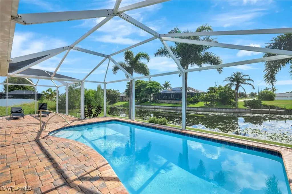2301 SW 15th Place Cape Coral FL 33991