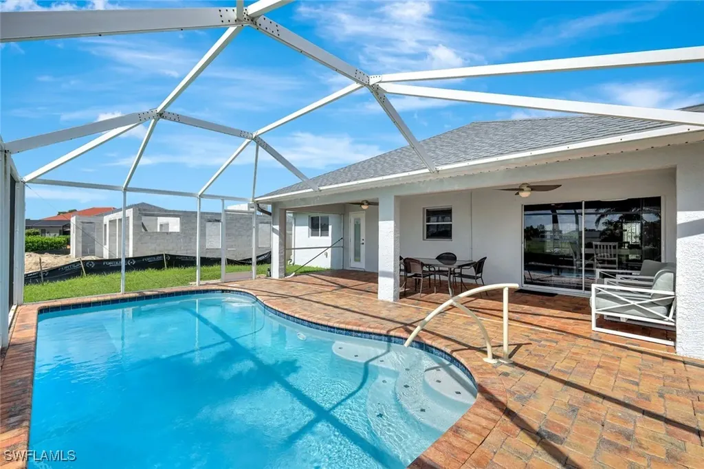 2301 SW 15th Place Cape Coral FL 33991