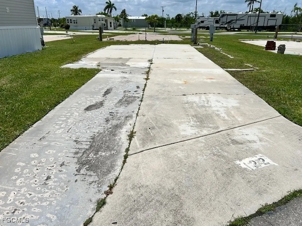 19681 Summerlin Road G-122 Fort Myers FL 33908