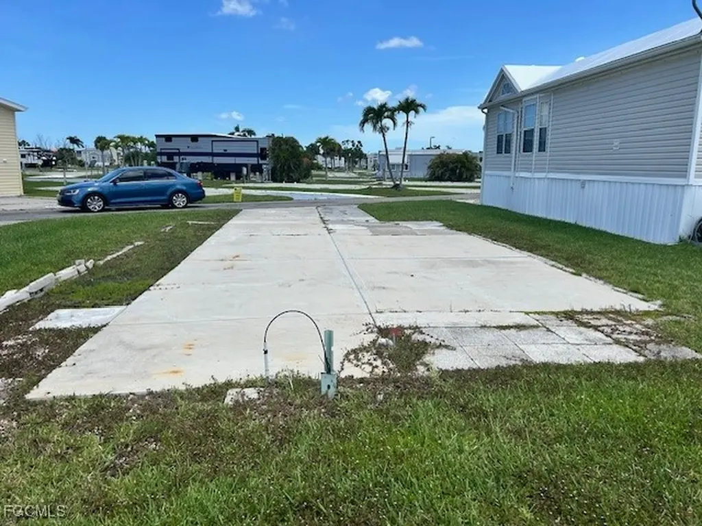 19681 Summerlin Road G-122 Fort Myers FL 33908