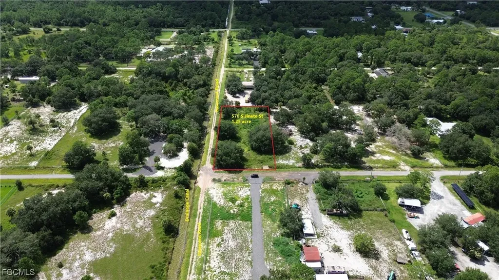 570 S Jinete Street Clewiston FL 33440