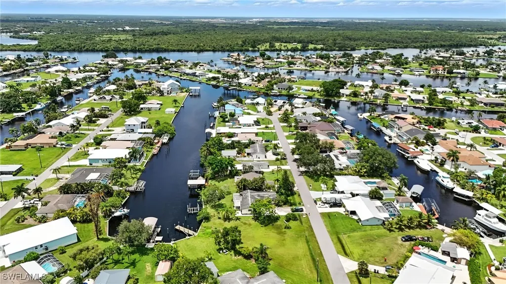 2131 Saint Croix Avenue Fort Myers FL 33905