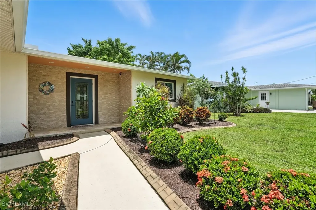 2131 Saint Croix Avenue Fort Myers FL 33905
