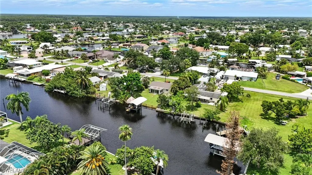 2131 Saint Croix Avenue Fort Myers FL 33905