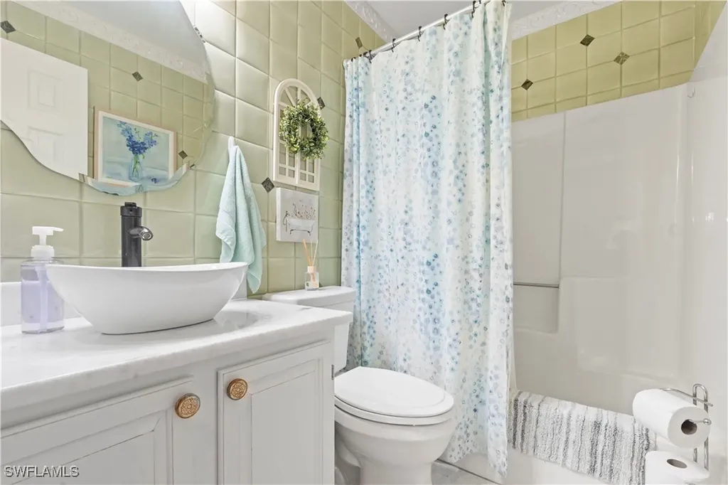 9967 Country Oaks Drive Fort Myers FL 33967
