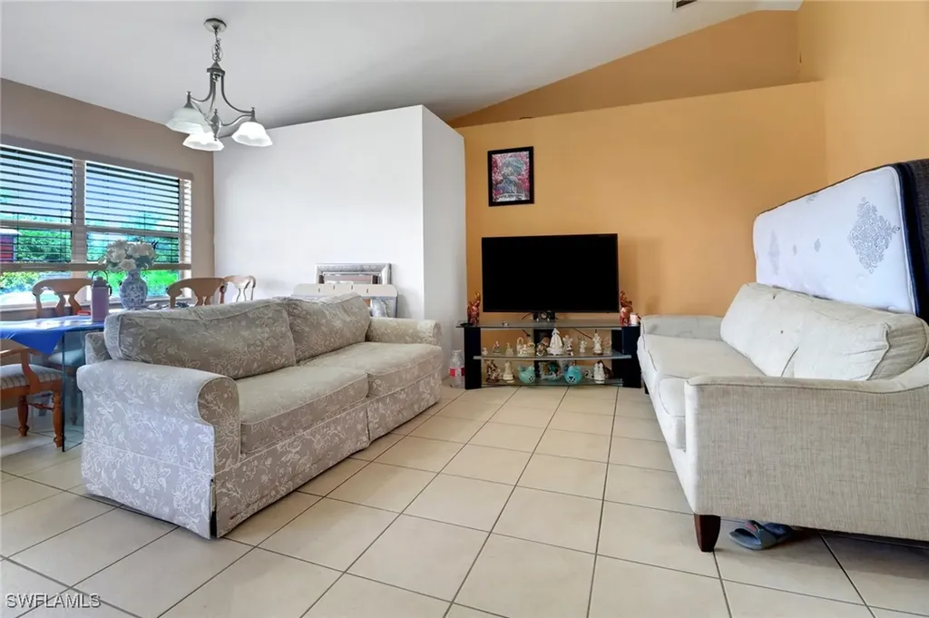4110 24th Street SW Lehigh Acres FL 33976