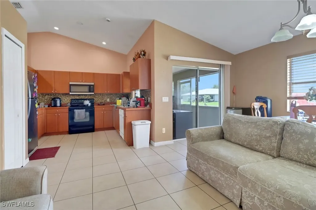 4110 24th Street SW Lehigh Acres FL 33976
