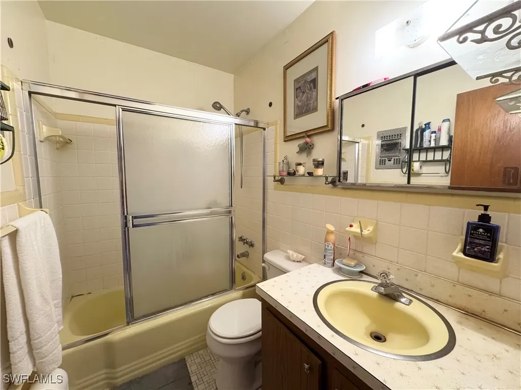 13150 Kings Point Drive Fort Myers FL 33919