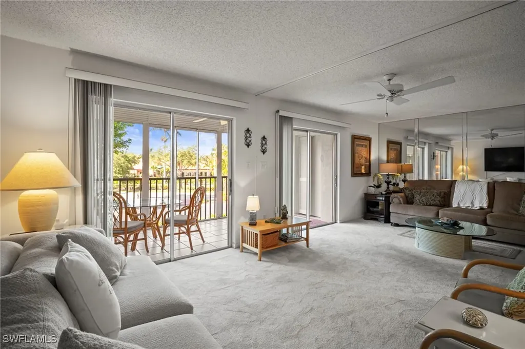 555 Park Shore Drive Naples FL 34103
