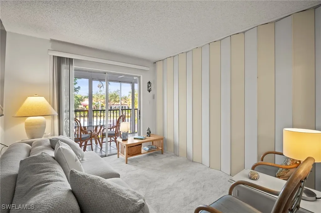 555 Park Shore Drive Naples FL 34103