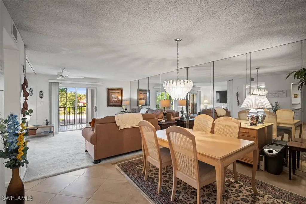 555 Park Shore Drive Naples FL 34103