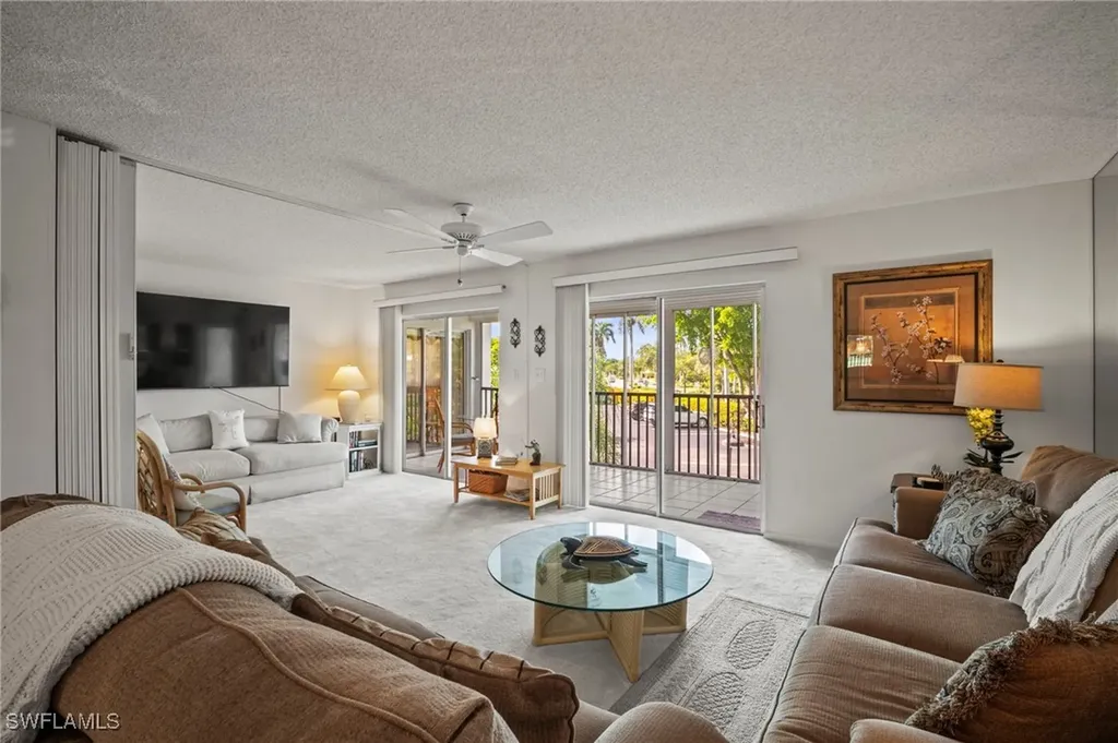 555 Park Shore Drive Naples FL 34103