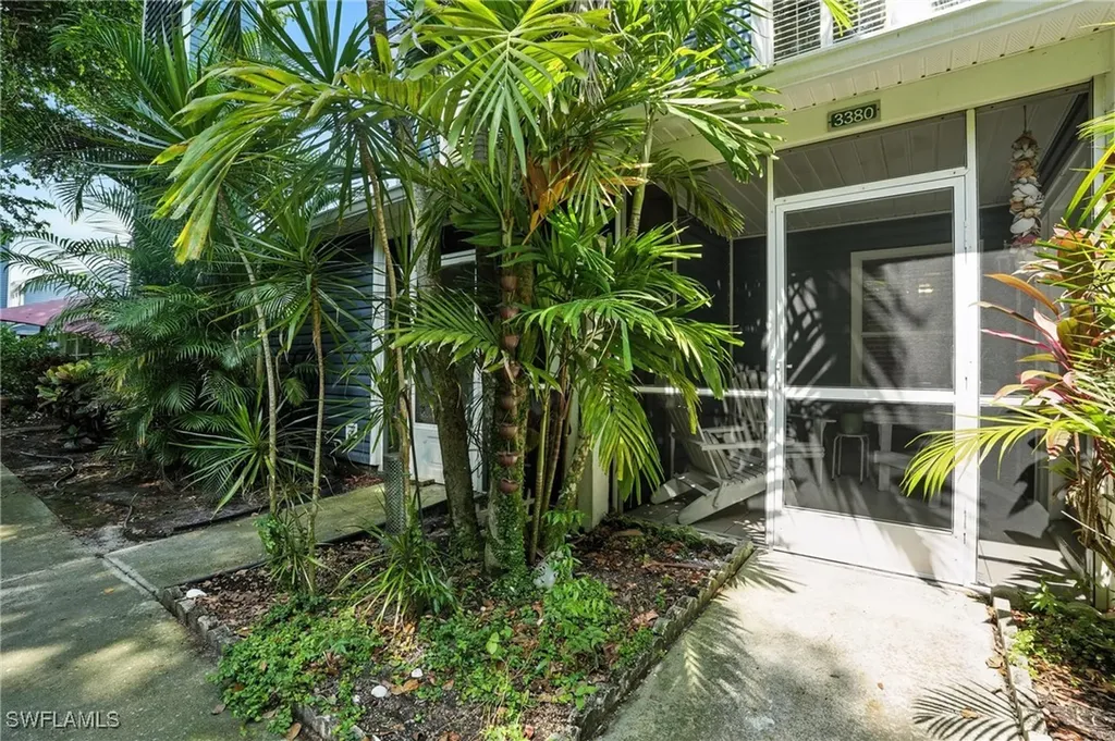 3380 Timberwood Circle Naples FL 34105