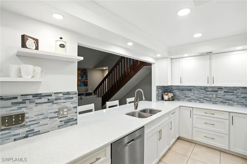 3380 Timberwood Circle Naples FL 34105