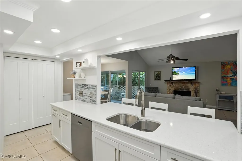 3380 Timberwood Circle Naples FL 34105