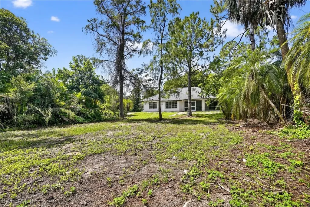 6035 Painted Leaf Lane Naples FL 34116