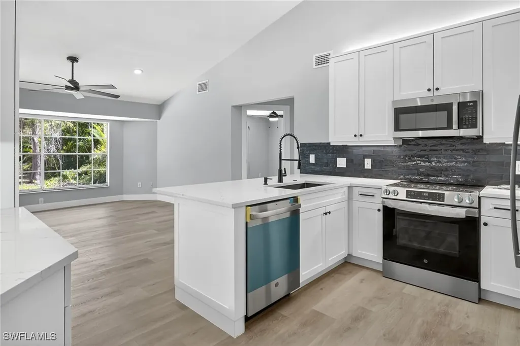 6035 Painted Leaf Lane Naples FL 34116