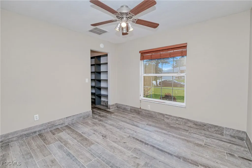 9155 Aster Road Fort Myers FL 33967