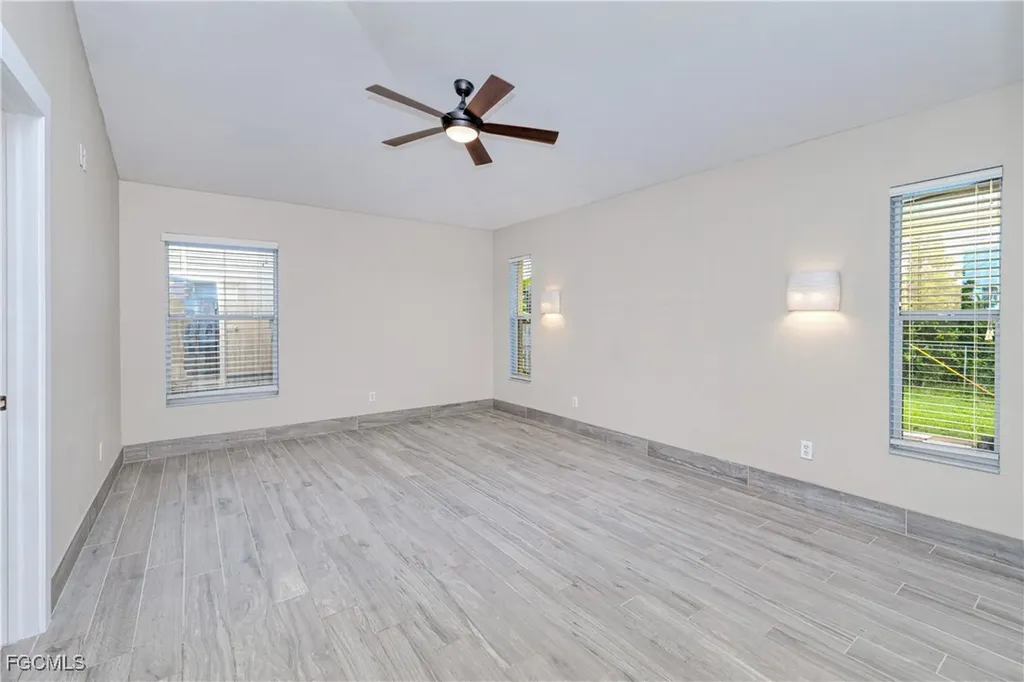 9155 Aster Road Fort Myers FL 33967