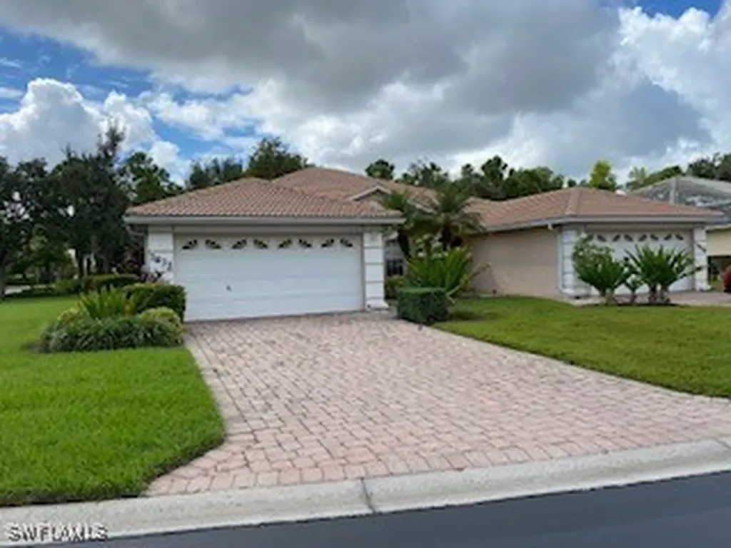 7832 Meridan Court Naples FL 34104
