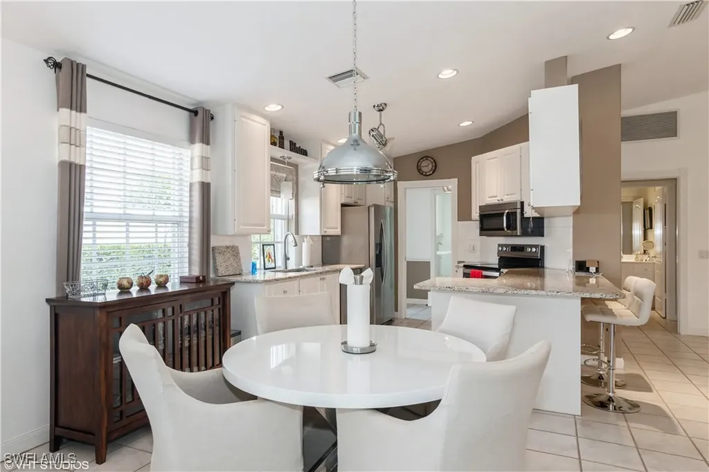 Naples FL, 4768 San Carlo Court