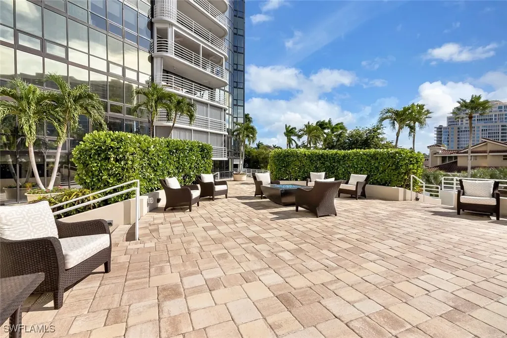 4751 Gulf Shore Boulevard N Naples FL 34103
