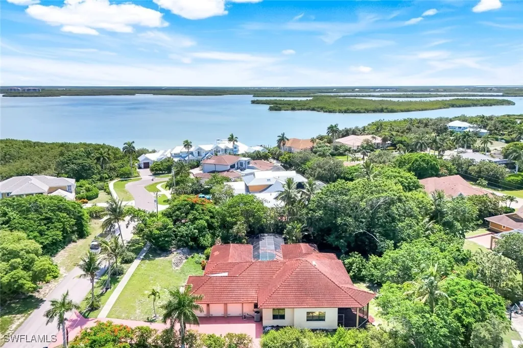 1841 Olds Court Marco Island FL 34145
