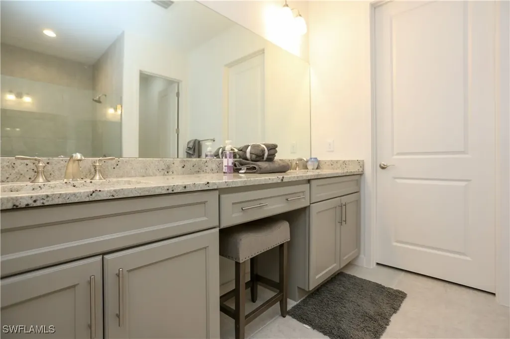 14759 Kingfisher Loop Naples FL 34120