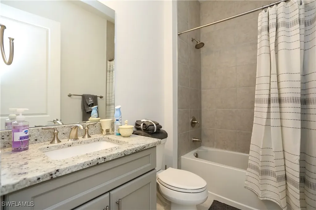 14759 Kingfisher Loop Naples FL 34120