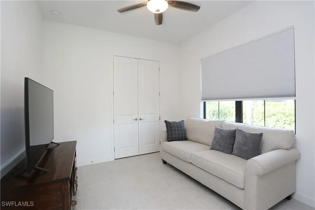 14759 Kingfisher Loop Naples FL 34120