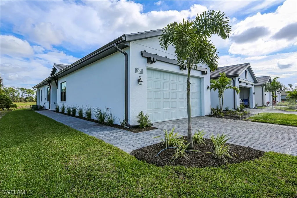 14759 Kingfisher Loop Naples FL 34120