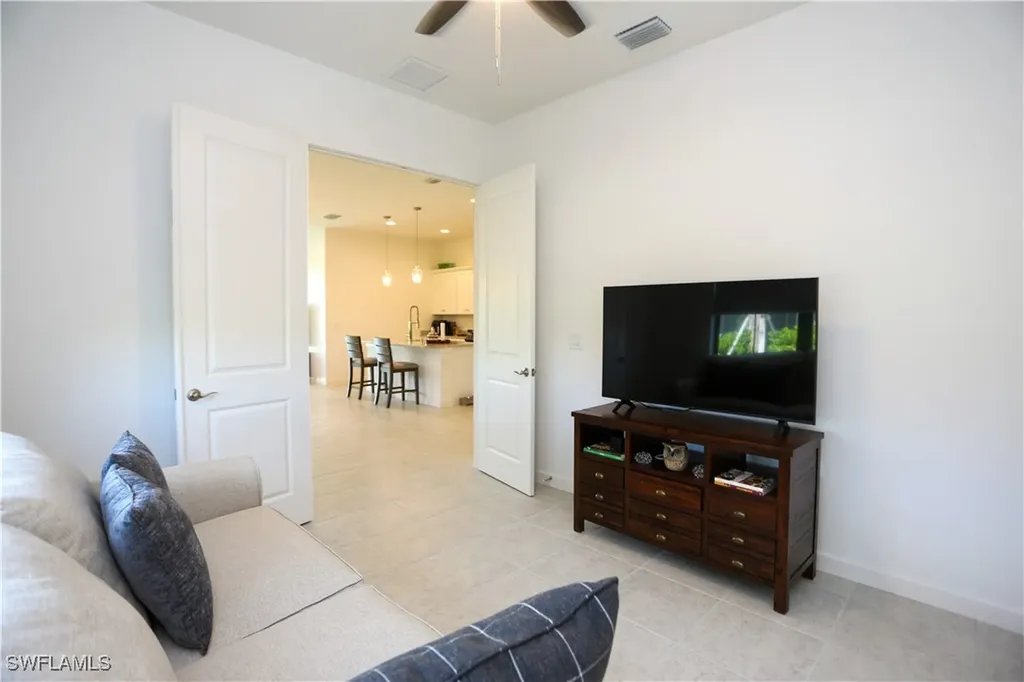 14759 Kingfisher Loop Naples FL 34120