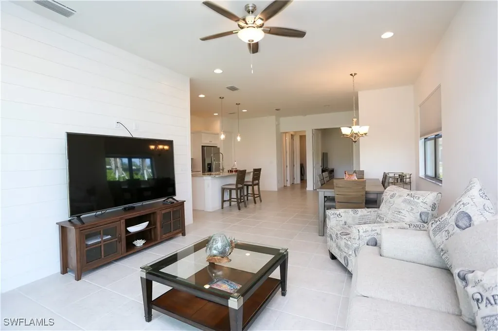 14759 Kingfisher Loop Naples FL 34120