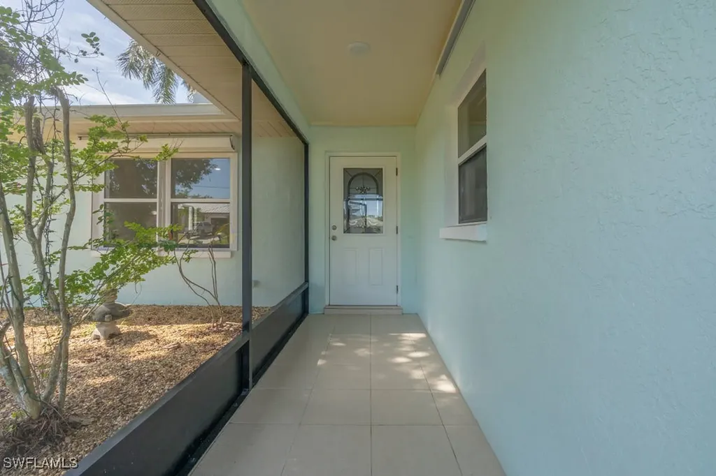 9804 Tonya Court Bonita Springs FL 34135
